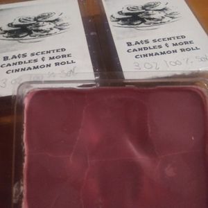 3oz cinnamon roll clam shell 100% soy wax